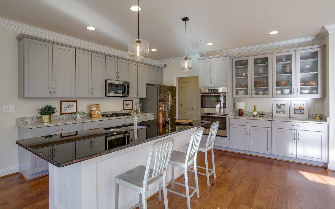 New Home in Kingsville Maryland Kitchen Island