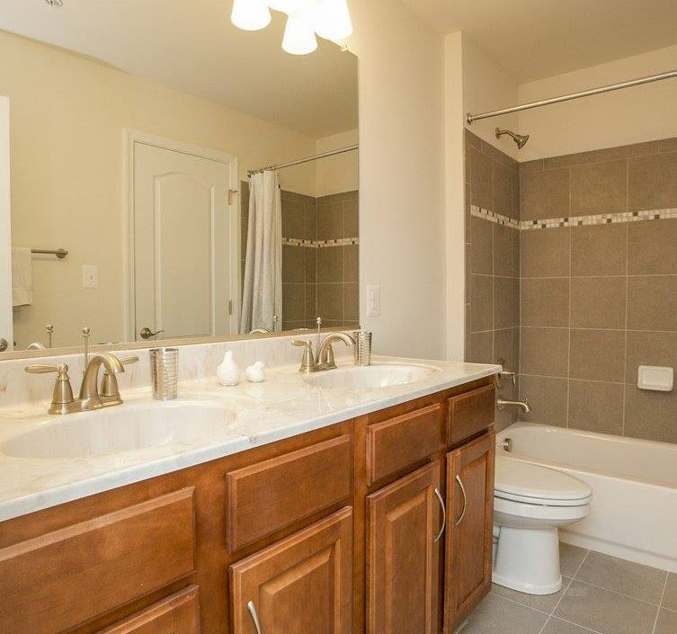 New Home in Kingsville Maryland Master Bathroom