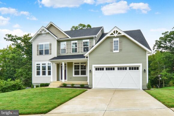2502 Melia Ct – Move in Ready!